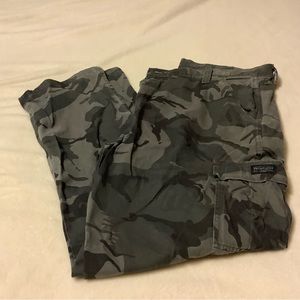 Mens Wrangler cargo camo pants 40x32